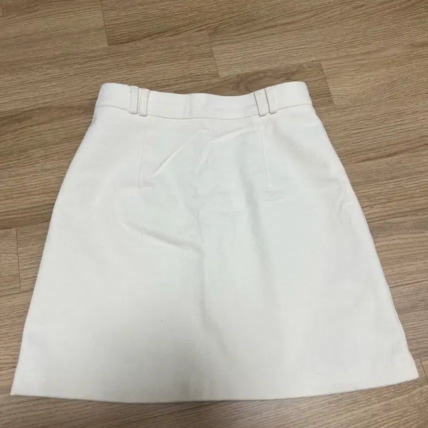 [BUNJANG] Ivory Short Skirt / 숏스커트