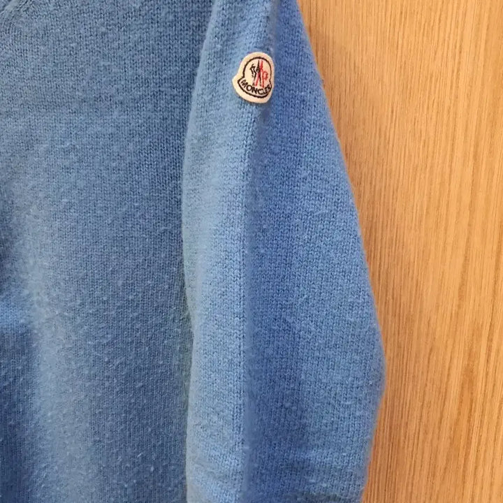 [BUNJANG] Moncler Blue Round Neck Wool Knit / 몽클레어 블루 라운드넥 100%울 니트 판매합니다!
