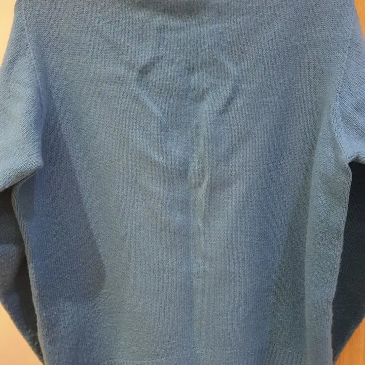 [BUNJANG] Moncler Blue Round Neck Wool Knit / 몽클레어 블루 라운드넥 100%울 니트 판매합니다!