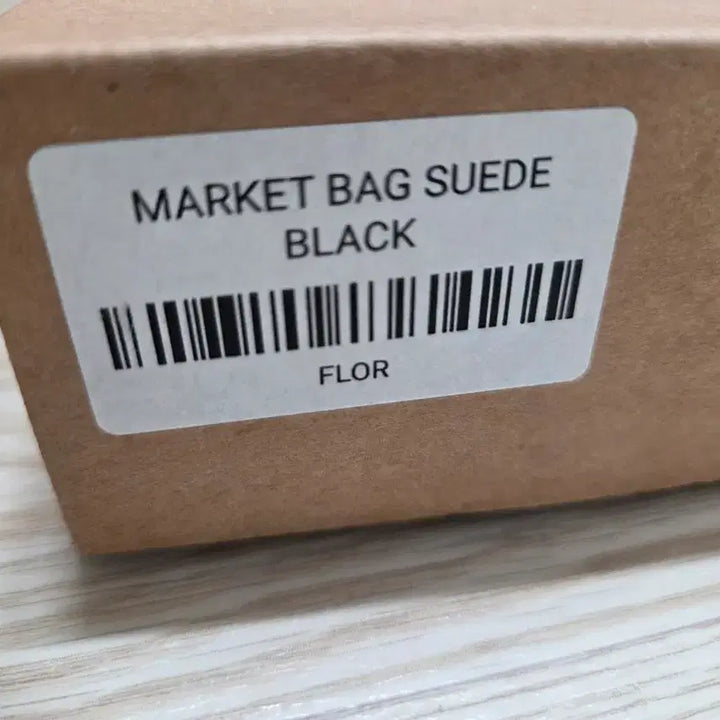 [BUNJANG] FLOWER Flower Market Bag - Suede Black / 플로르 플라워 마켓백 Flower Market Bag - 스웨이드 블랙