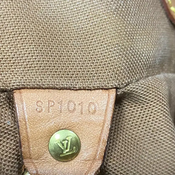 [BUNJANG] Louis Vuitton Monogram Montsouris Backpack / 루이비통 모노그램 몽수리 백팩