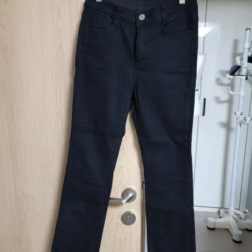 [BUNJANG] Black Jeans M / 검정 청바지Q