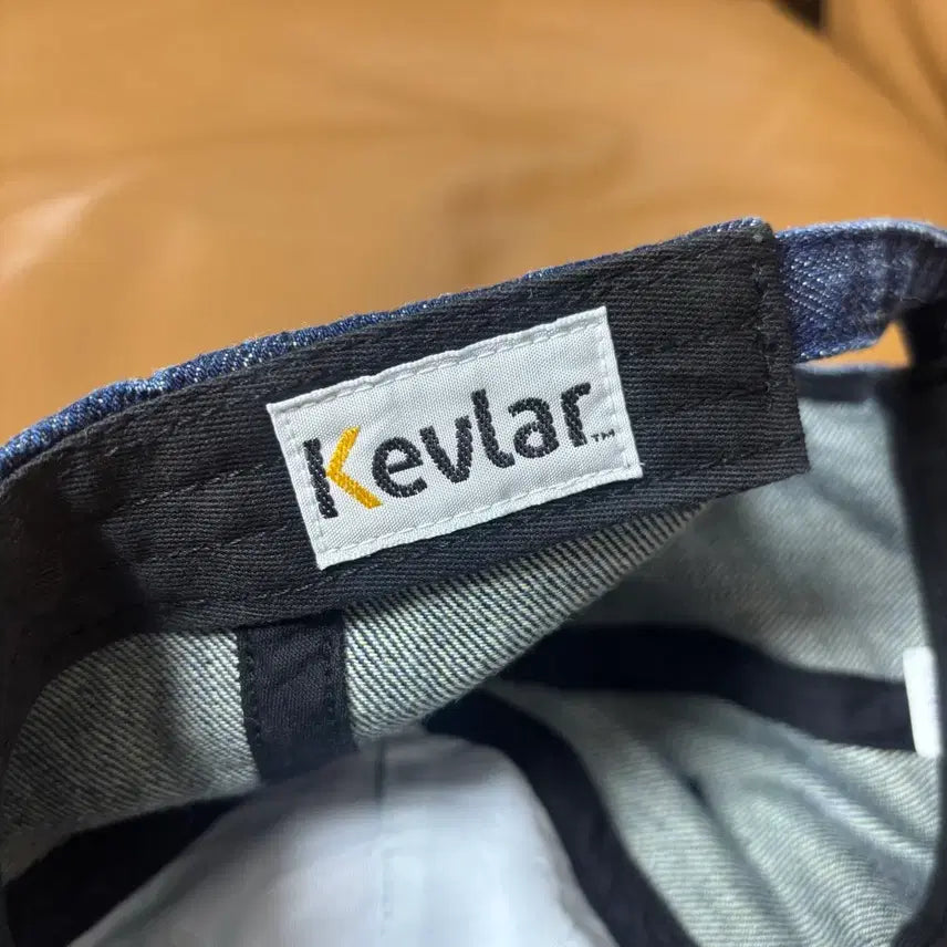 [BUNJANG] Supreme S Logo Kevlar Denim 6-Panel Cap / 슈프림 S로고 6패널 볼캡 모자 22ss 케블라 데님