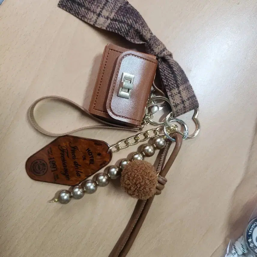 [BUNJANG] Tassel Keyring Brown / 미니 지갑 태슬 키링 브라운