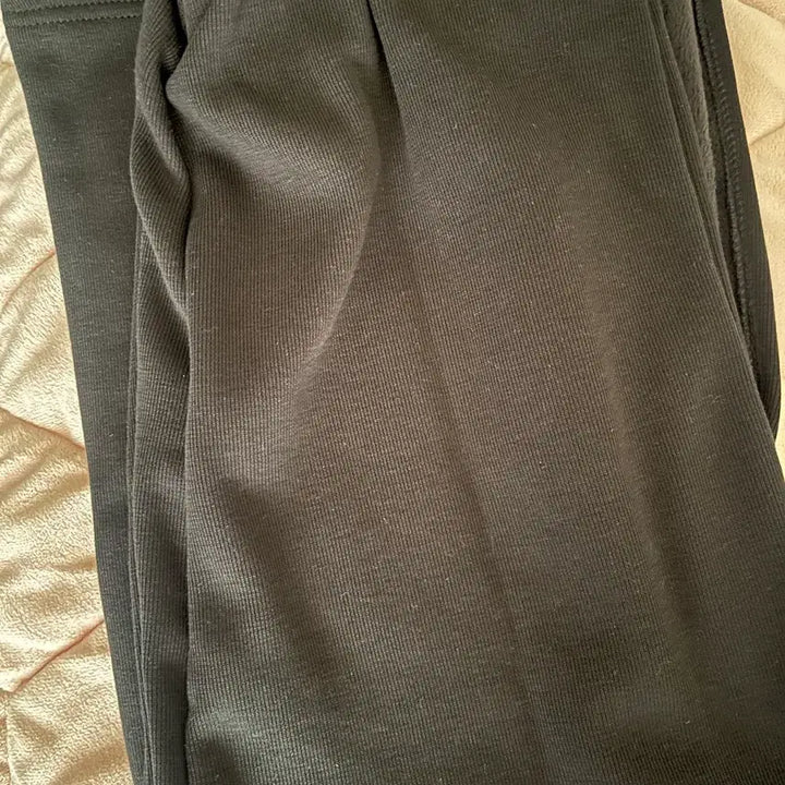 [BUNJANG] Pyt Mink Fur Fleece Lined Skirt (Black) / Pyt 프리티영띵 밍크퍼 기모 치마 스커트 (블랙)