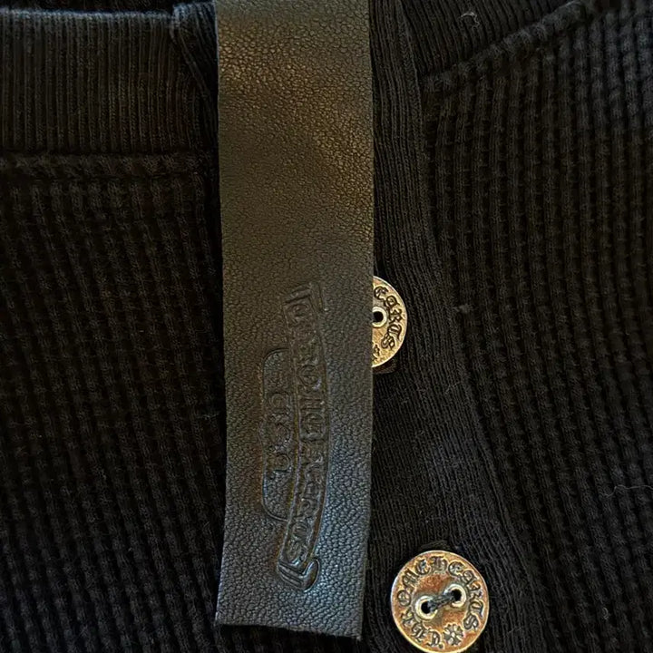 [BUNJANG] Chrome Hearts Cemetery Embroidered Waffle Henley / 크롬하츠 세메터리 자수 와플 헨리넥