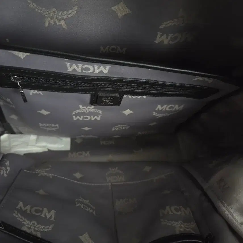 [BUNJANG] MCM Visetos Backpack (White) / mcm 비세토스 백팩 화이트(흑니켈+실버)