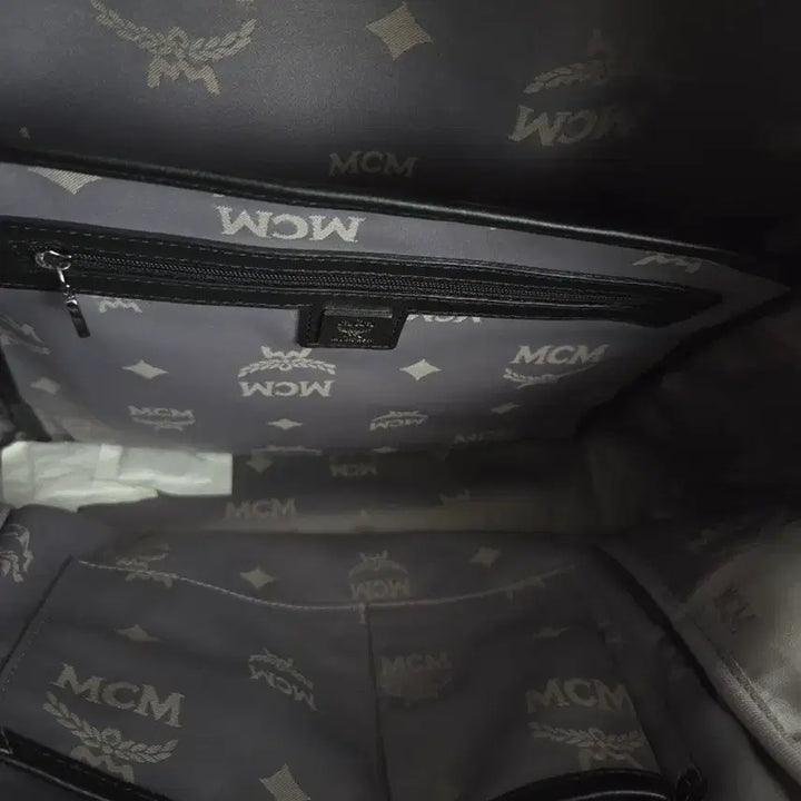 [BUNJANG] MCM Visetos Backpack (White) / mcm 비세토스 백팩 화이트(흑니켈+실버)