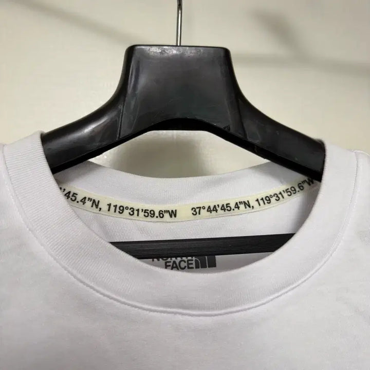 [SOLD OUT] 노스페이스 화이트라벨 고 그린 티셔츠 L 판다디자인 미착용품.