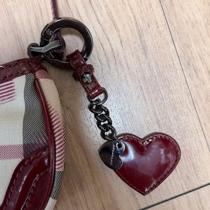 [BUNJANG] Burberry Vintage Check Shoulder Bag / 버버리 빈티지 체크 숄더백