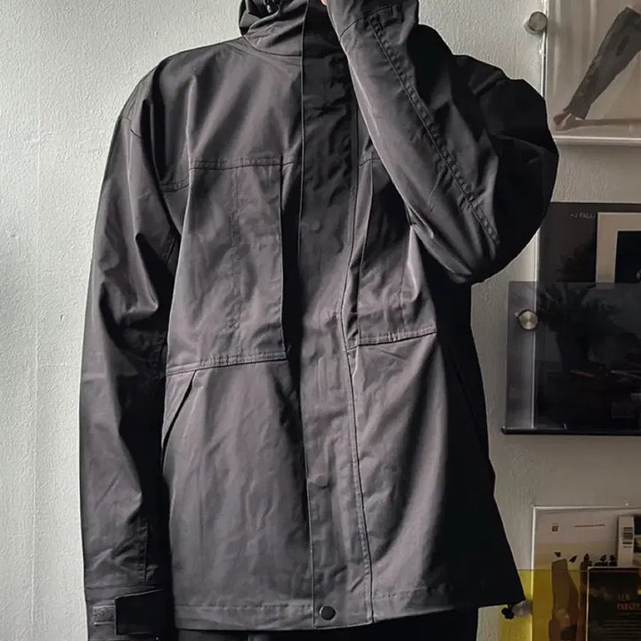 [BUNJANG] North Style Gorecore Hooded Windbreaker Charcoal XL Jacket / 노스st 고프코어 후드 바람막이 점퍼 차콜 XL(105) 판매합니다.