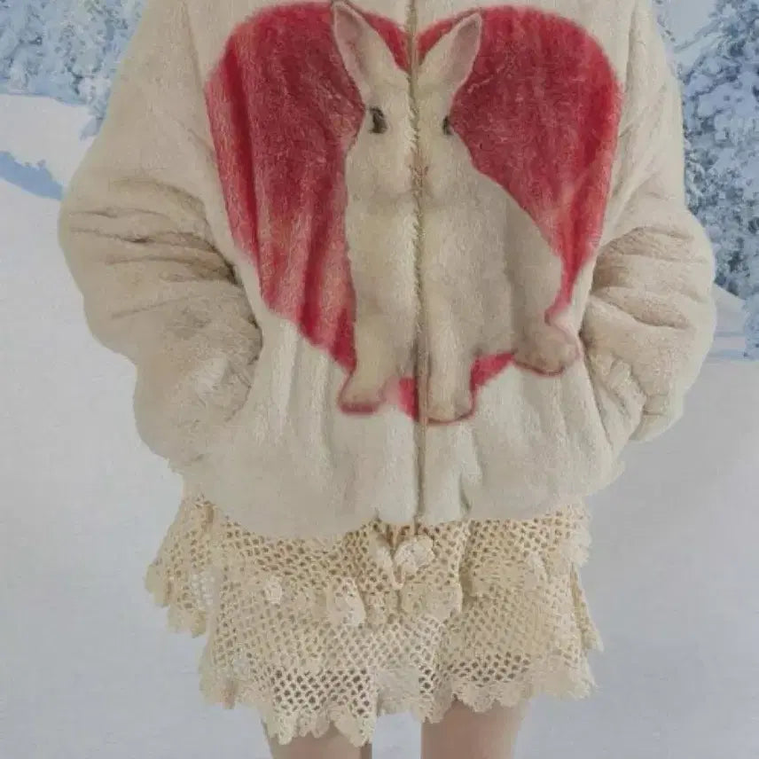 [BUNJANG] Carter Rabbit Heart Fur Jacket Ivory / 카터 토끼 하트 퍼 자켓 아이보