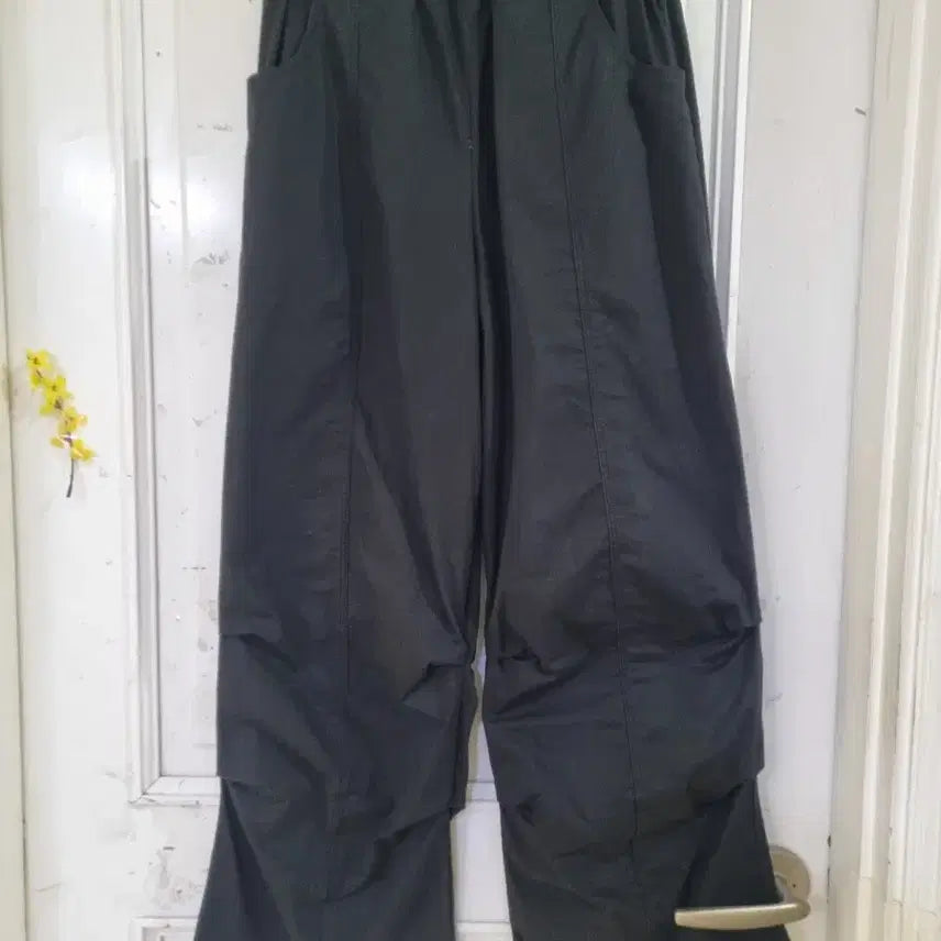 [BUNJANG] Wide Banded Cotton Pants / 요즘유행하는  봄검정. 와이드. 밴딩. 면. 통바지 깨끗해요