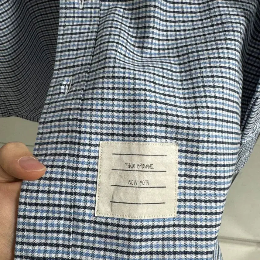 [BUNJANG] Thom Browne Check Shirt / 톰브라운 체크 셔츠 완장 디테일 셔츠 , 백화점상품