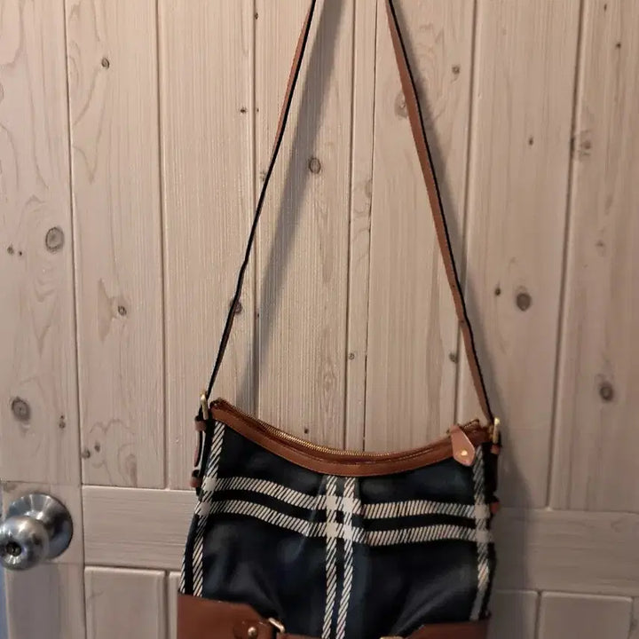 [BUNJANG] Beanpole Unisex Shoulder Bag / 빈폴 정품. 가방 남여공용