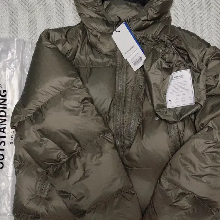 [BUNJANG] Outstanding L Size Padded Jacket / 아웃스탠딩 패딩 L사이즈 판매 합니다