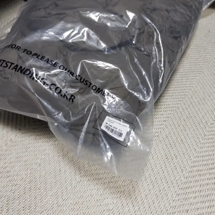 [BUNJANG] Outstanding L Size Padded Jacket / 아웃스탠딩 패딩 L사이즈 판매 합니다