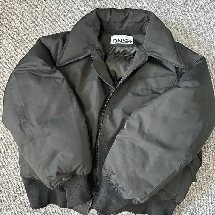[BUNJANG] M DSR Flight Duck Down Crop Padded Jacket / [M] 디앤에스알 플라이트 덕다운 크롭 패딩 점퍼
