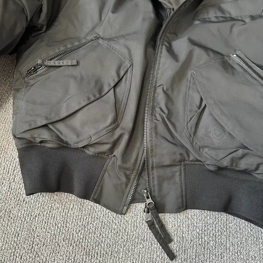[BUNJANG] M DSR Flight Duck Down Crop Padded Jacket / [M] 디앤에스알 플라이트 덕다운 크롭 패딩 점퍼