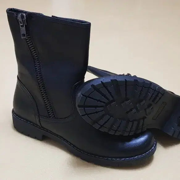 [BUNJANG] Super Junior Ankle Boots / 슈팬 앵클부츠