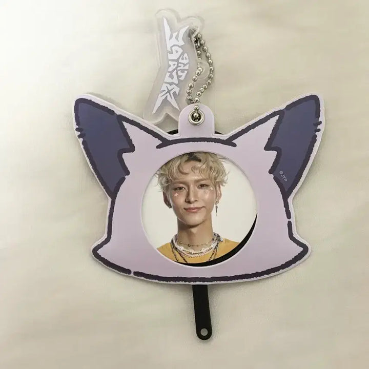 [BUNJANG] Xdinary Heroes Summer Concert Official Pick Keyring / 엑디즈 썸머콘 피켓키링 폭드