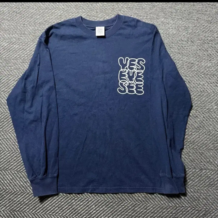 [BUNJANG] YesEyeSee Navy Long Sleeve M / YesEyeSee 예스아이씨 로고 네이비 롱슬리브 M