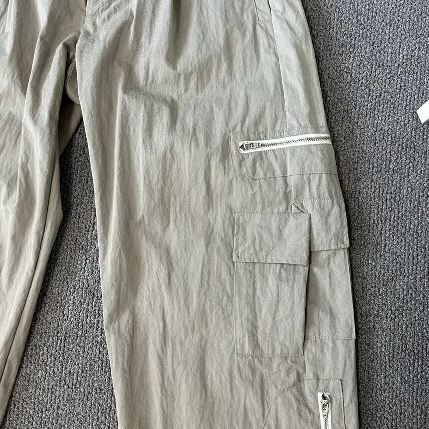 [BUNJANG] WaveyBinnis Cargo Pants v2 Cement / [1] 웨이비니스 카고팬츠v2 시멘트