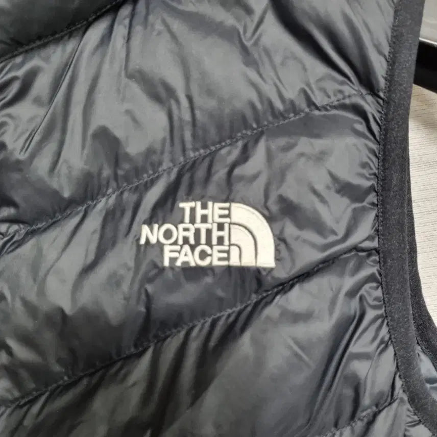 [BUNJANG] North Face Padded Vest (140) / ㅡ 노스페이스 패딩 베스트 아동신장 140ㅡ0130