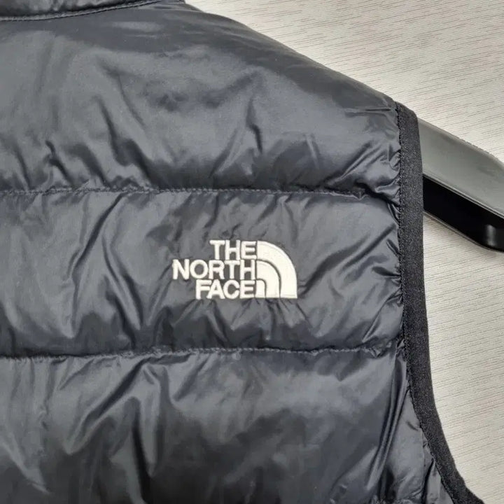 [BUNJANG] North Face Padded Vest (140) / ㅡ 노스페이스 패딩 베스트 아동신장 140ㅡ0130
