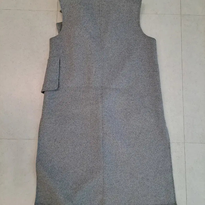 [BUNJANG] T.H Company Gray Long Vest / T.H 컴퍼니 그레이 롱 조끼 베스트 프리