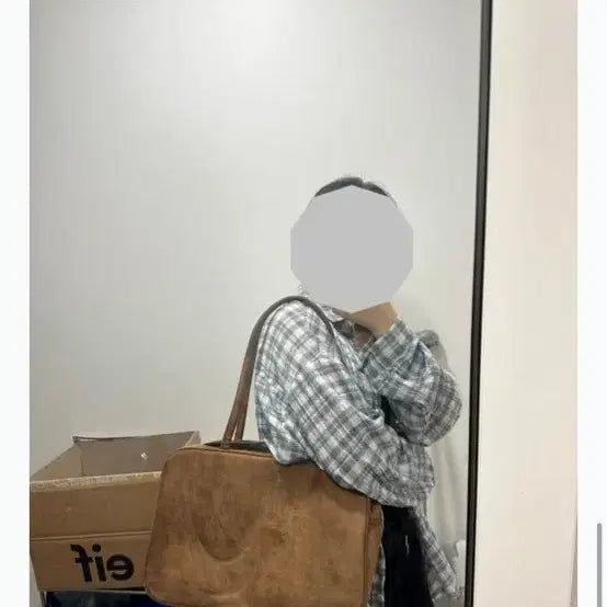 [BUNJANG] IVE Suede Shoulder Bag / 이프 스웨이드 숄더백