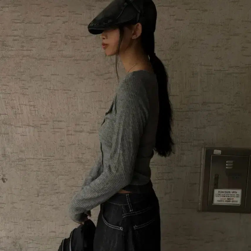 [BUNJANG] Avely Long Sleeve Knit Top / 1회 착용)에이블리 롱슬리브 니트 긴팔티