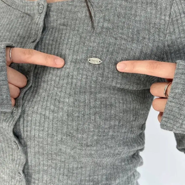 [BUNJANG] Avely Long Sleeve Knit Top / 1회 착용)에이블리 롱슬리브 니트 긴팔티