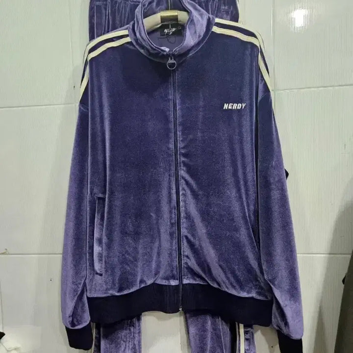 [BUNJANG] Nerdy Velvet Tracksuit Set Purple / 널디 벨벳 트레이닝복 셋업 세트 퍼플