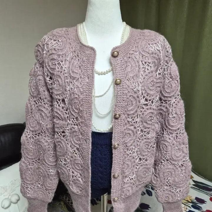 [BUNJANG] Loose Fit Embroidered Knit Jacket / [특가] 고퀄라인 전체 모티브자수 디테일 루즈핏 니트자켓