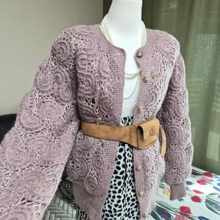 [BUNJANG] Loose Fit Embroidered Knit Jacket / [특가] 고퀄라인 전체 모티브자수 디테일 루즈핏 니트자켓
