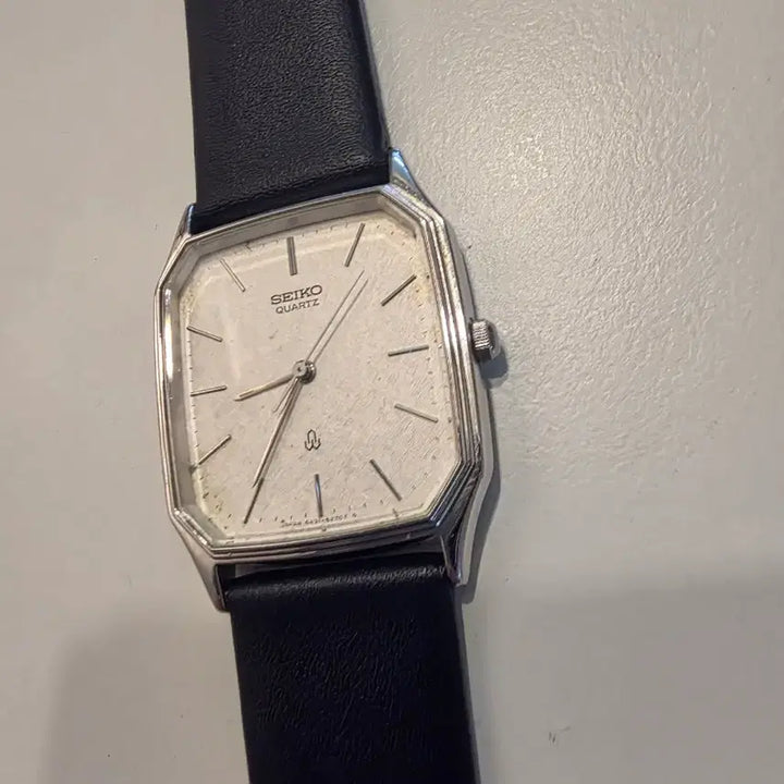 [BUNJANG] Seiko Vintage Quartz Watch / 세이코 빈티지 쿼츠 시계 가죽밴드