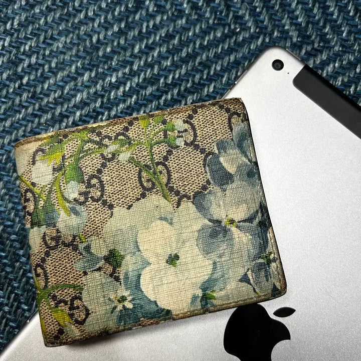 [BUNJANG] Gucci Bloom Ebony Blue Wallet / [정품/새상품급] 구찌 블룸 캔버스 에보니 블루 반지갑