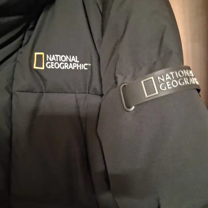 [BUNJANG] National Geographic Long Padding Jacket (Size M) / 네셔널지오그래픽 롱패딩 M
