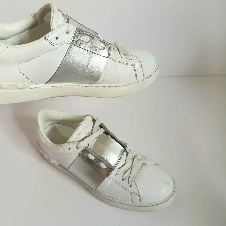 [BUNJANG] Valentino White Stud Sneakers / 발렌티노 화이트 스터드 스니커즈:43:275