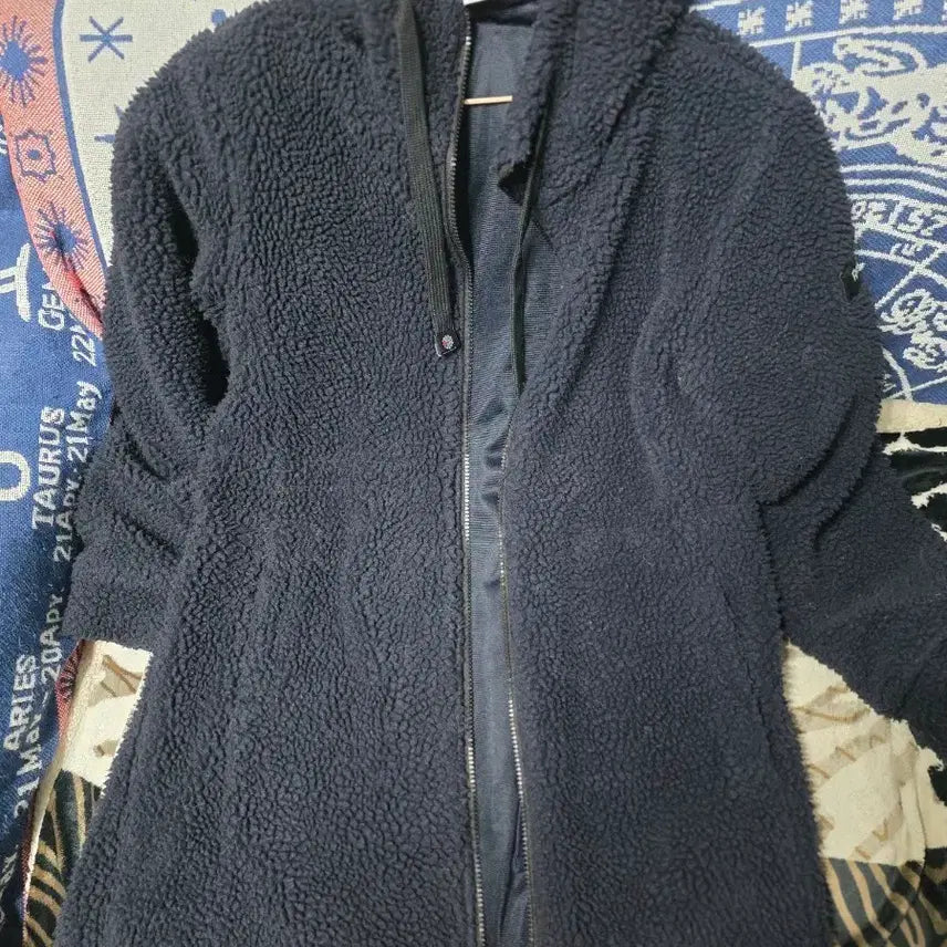 [SOLD OUT] 리복후리스 롱 후드 집업 네이비