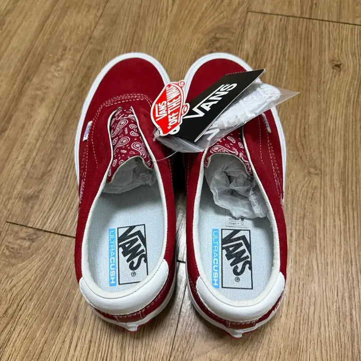 [BUNJANG] Vans Acer NI SP Bandana Chili Pepper Sneakers / 반스 에이서 NI SP 반다나 칠리 페퍼 245 VN0A4UWY8CK