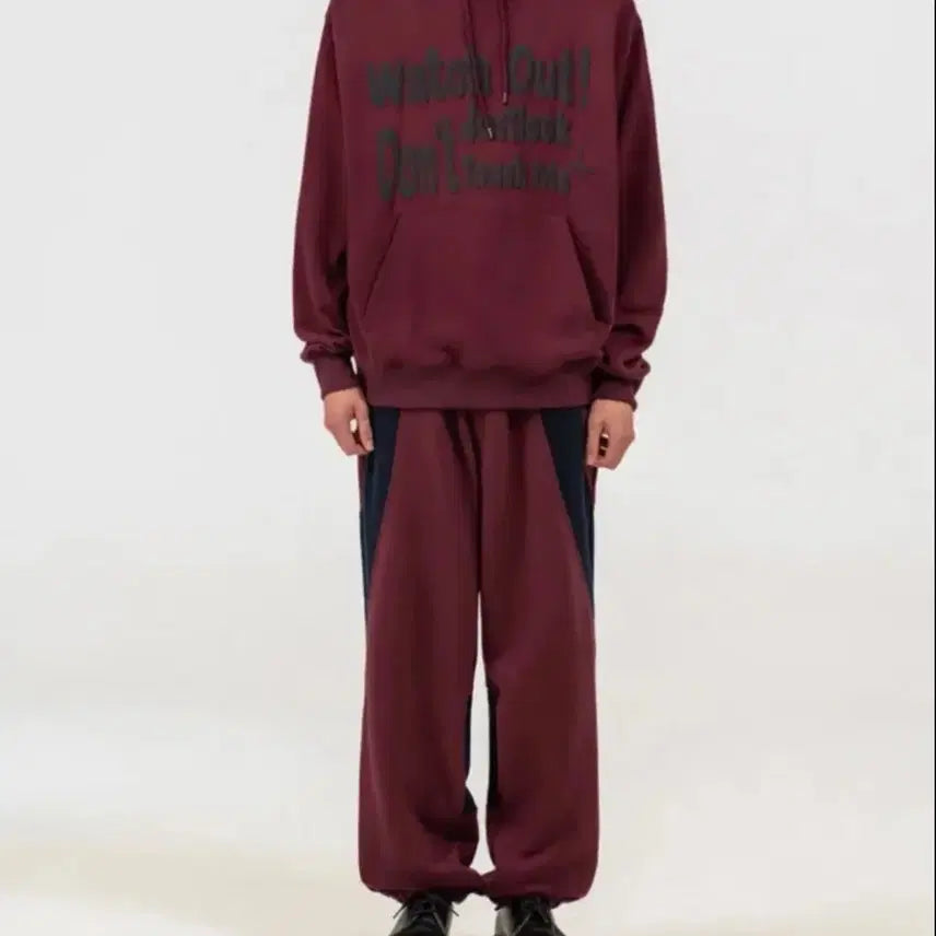 [BUNJANG] Vivastudio Hoodie / 비바스튜디오 후드티