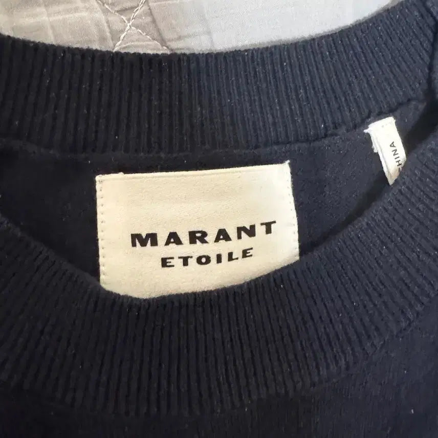 [BUNJANG] Isabel Marant Navy Knit / 아자벨마랑 네이비 니트