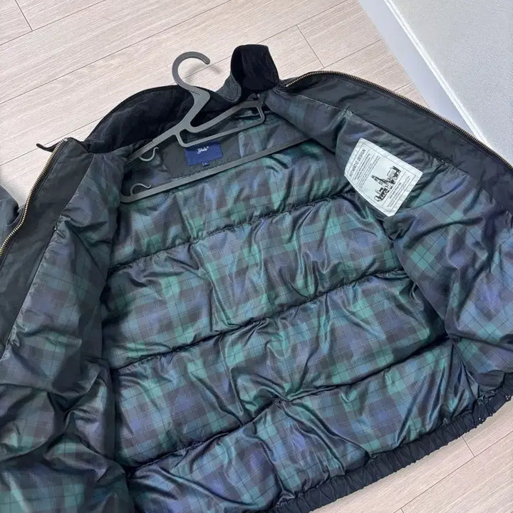 [BUNJANG] Yale Black Padded Jumper / 예일 Yale 검정색 패딩 점퍼