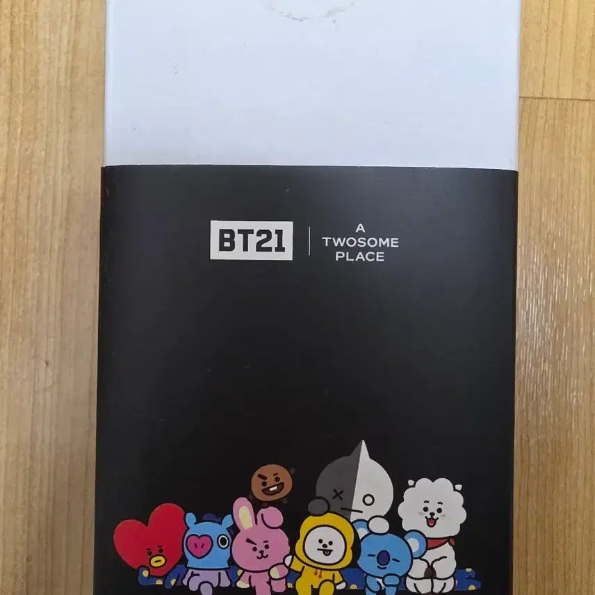 방탄소년단  투썸플레이스  bt21 치미 피규어 스텐컵