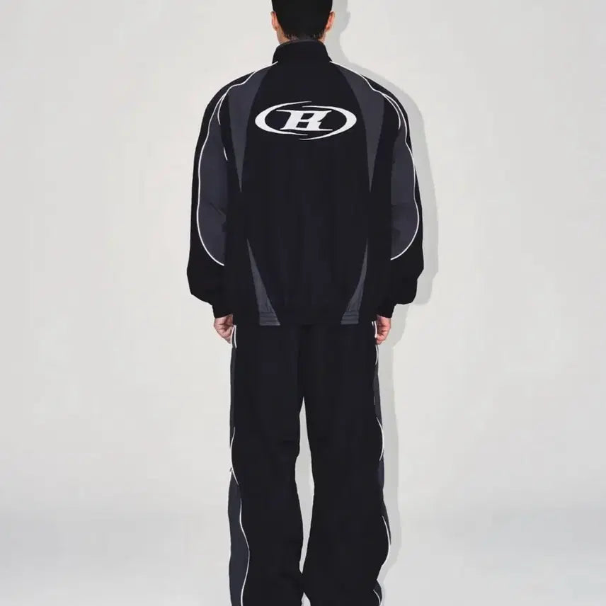[SOLD OUT] 본투윈 나일론 셋업