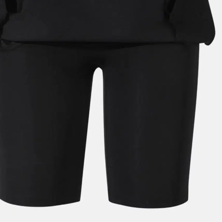 [BUNJANG] Descente Ojos Skirt Pants / 데상트 오호스 ojos 치마바지 스커트팬츠