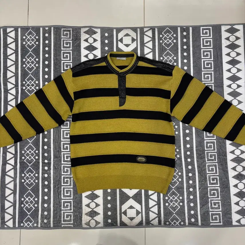 [BUNJANG] Adidas Stripe Knit Sweater L / 아디다스 스트라이프 니트 스웨터 L(nn147 긴팔 레더