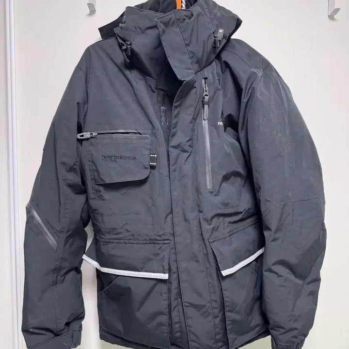 [BUNJANG] New Balance Patrol Down Jacket 95 Black / 뉴발란스 패트롤 다운 95 블랙